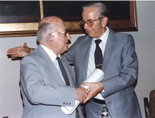 JLémann mientro de número de academia de Bellas Artes